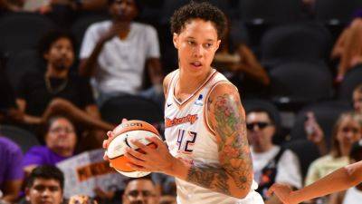 Sources - Brittney Griner agrees to 1-year deal with Dream - ESPN