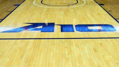 Fight between fans delays Saint Louis' victory over VCU - ESPN