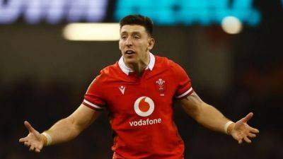 Jac Morgan - Liam Williams - James Botham - Gareth Anscombe - Warren Gatland - Dan Edwards - Tom Rogers - Elliot Dee - Rhodri Williams - Aaron Wainwright - Dafydd Jenkins - Nick Tompkins - Josh Adams - Owen Watkin - Tomos Williams - Gareth Thomas - Will Rowlands - Nicky Smith - Sam Costelow - Tommy Reffell - Trio return for Wales as Thomas picked at flyhalf for France test - channelnewsasia.com - France - county Thomas - county Henry - county Williams