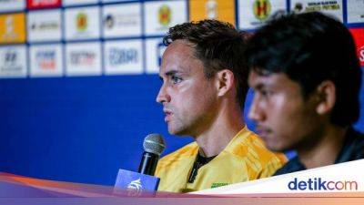 Paul Munster: Persebaya Mesti Segera Bangkit!