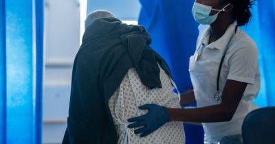 People in hospital with flu QUADRUPLES in a month to thousands as amber health warning issued - manchestereveningnews.co.uk