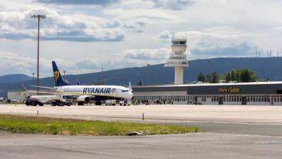 Ryanair CEO lashes out at Spanish minister after blackmail accusations over seat cuts in 2025 - euronews.com - Spain