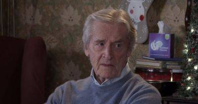 Coronation Street fans say 'I'm wondering' as Ken Barlow mystery deepens
