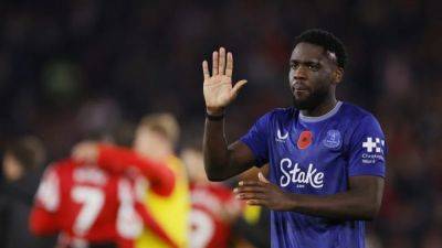 Everton's Mangala out for season with ACL injury, Calvert-Lewin to miss a few weeks