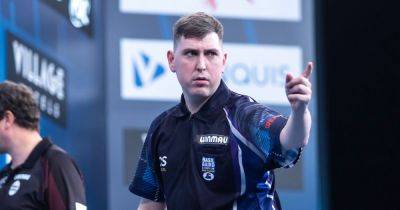 Willie Borland gives Stephen Bunting an almighty scare as Scot left 'happy and gutted' by World Darts Masters loss