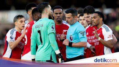 Arsenal Didakwa FA Gara-gara Pemainnya Protes Keras Wasit