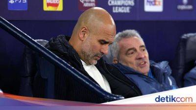 Pep Guardiola - Guardiola Cakar-cakar Wajah Lagi? - sport.detik.com