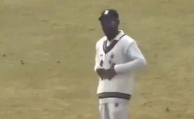 Virat Kohli - Ranji Trophy - Watch: Virat Kohli's Hilarious Gesture Towards Crowd Goes Viral. The Reason Is... - sports.ndtv.com - India