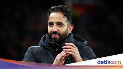 Diogo Dalot - Ruben Amorim - Liga Europa - Europa Di-Liga - Amorim Happy MU Lolos 16 Besar Liga Europa: Waktu Luang Lebih Lama - sport.detik.com