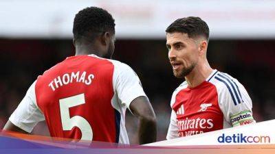 Thomas Partey - Mikel Arteta - Jorginho dan Partey Sudah Bisa Negosiasi dengan Klub Lain, Arsenal Santai - sport.detik.com