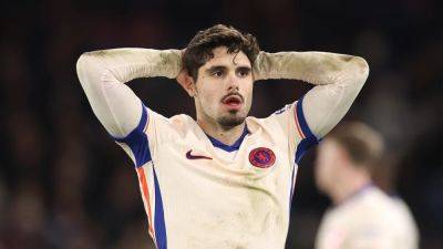 PL round-up: Chelsea's winless run continues as Mark Travers enjoys easy day at the office