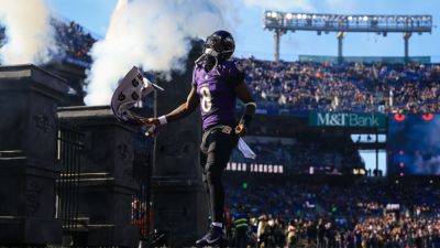 Will Ravens' Lamar Jackson cap best season with third MVP? - ESPN