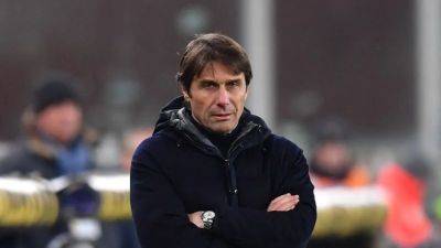 Antonio Conte - Leonardo Spinazzola - Cristian Stellini - Alessandro Buongiorno - Conte silent after Napoli win overshadowed by young fan's death - channelnewsasia.com - Italy - county Florence