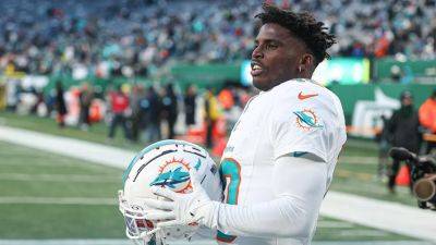 Tyreek Hill suggests he wants to leave Dolphins after final game of 2024 season: ‘I’m out’ - foxnews.com - Usa - county Miami - New York - county Garden