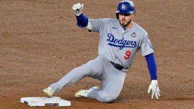 Sources: Reds acquire infielder Gavin Lux from Dodgers - ESPN