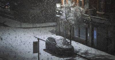 Greater Manchester snow LIVE updates as roads closed and Met Office warnings in place while flooding persists