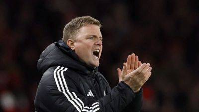 Tie still alive, says Howe, despite Newcastle win at Arsenal