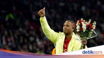 Patrick Kluivert - Marc Klok - Marc Klok: Patrick Kluivert Pantas Dihormati - sport.detik.com - Indonesia