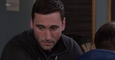 Coronation Street fans joke 'I just know' after Kit Green's 'own purchase' identified