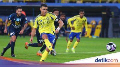 Al Nassr Vs Al Akhdoud: Ronaldo Gol Penalti, Sadio Mane Cs Menang 3-1