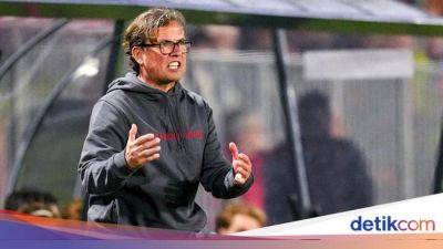 Marco Van-Basten - Patrick Kluivert - Denny Landzaat - Az Alkmaar - Kisah Alex Pastoor Pernah Dituduh Jadi Cepu di AZ Alkmaar - sport.detik.com - Indonesia