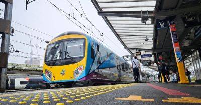 LIVE: Trains STOPPED across Greater Manchester amid two incidents - latest updates - manchestereveningnews.co.uk - Victoria - county Oxford - county Newton