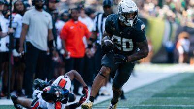 Oregon RB transfer Makhi Hughes to redshirt after 4 games - ESPN