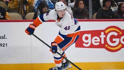 Tristan Jarry - Kris Letang - Matthew Schaefer lauded by Patrick Roy, Isles after 'confident' NHL debut - ESPN - espn.com - New York - county Crosby
