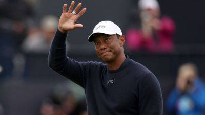 Tiger Woods undergoes lumbar disc replacement surgery - ESPN - espn.com