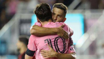 Messi, Alba dazzle as Inter Miami wins last game at Chase - ESPN
