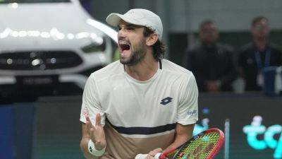Roger Federer - Arthur Rinderknech - Novak Djokovic - Valentin Vacherot beats cousin Arthur Rinderknech to win Shanghai Masters - ESPN - espn.com - Usa - Monaco