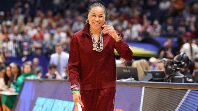 Mike Brown - Dawn Staley - Williams - Dawn Staley: NBA might not hire woman head coach in my lifetime - ESPN - espn.com - New York - state Alabama - state South Carolina