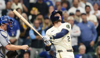 Michael Reaves - Brewers player ripped for avoiding hit-by-pitch that would have tied game: 'All he had to do was stand there' - foxnews.com - Usa - Los Angeles - state Wisconsin
