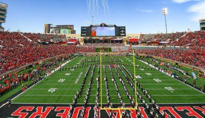 James Franklin - Texas Tech investigates after Kansas football coach says pocket knife was thrown at staffer - foxnews.com - state Texas - state Kansas - county Lubbock