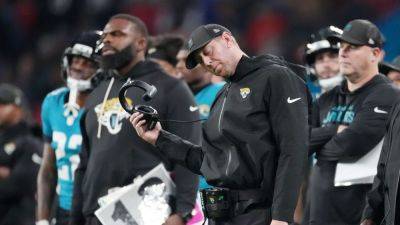 Liam Coen takes blame for Jaguars' sloppy loss to Rams - ESPN