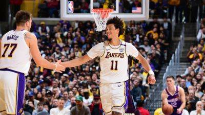 Lakers' Hayes pursuing passport to play for Slovenia with Doncic - ESPN