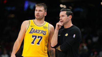 Fantasy basketball picks and betting tips for opening night - ESPN