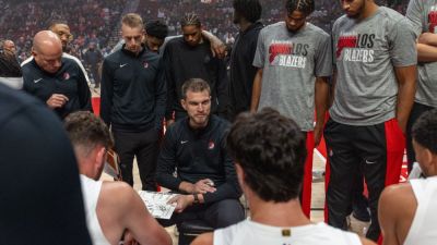Blazers' mood somber but 'move forward' after Billups' arrest - ESPN