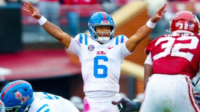 College Football Playoff predictions: Who's most likely to make the field - ESPN