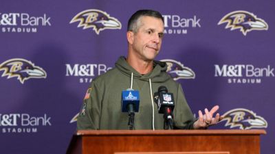 Harbaugh: Ravens didn't purposely violate injury report with Lamar - ESPN