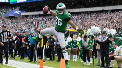Giants-Eagles, Cowboys-Broncos power NFL Week 8's best trolls - ESPN