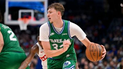 Cooper Flagg ignites Mavericks' offense in first NBA win - ESPN