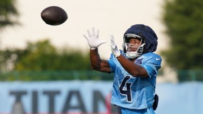 Source: Ex-Seahawks, Titans' Tyler Lockett to sign with Raiders - ESPN