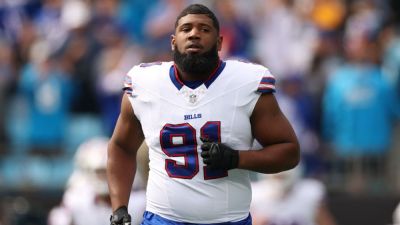 Sources: Bills fear Ed Oliver has torn biceps, out indefinitely - ESPN