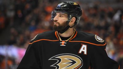 Ex-NHL center Ryan Kesler faces criminal sexual conduct charges - ESPN