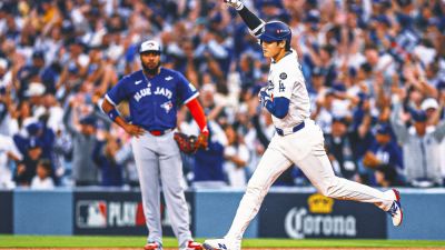 Dodgers’ Roberts, Blue Jays’ Schneider Differ on Using Ghost Runner in Playoffs