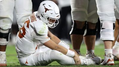 Texas' Arch Manning practices but still in concussion protocol - ESPN