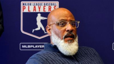 Feds investigate for-profit venture that MLBPA sent millions - ESPN