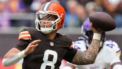 Carson Wentz - Dillon Gabriel - Myles Garrett - Dillon Gabriel throws for 2 TDs in 1st NFL start as Browns lose - ESPN - espn.com - county Cleveland - Jordan - state Minnesota