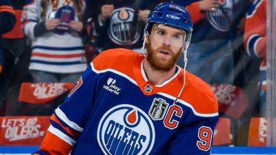 Connor Macdavid - Leon Draisaitl - Zach Hyman - Connor McDavid signs 2-year, $25M extension with Oilers - ESPN - espn.com